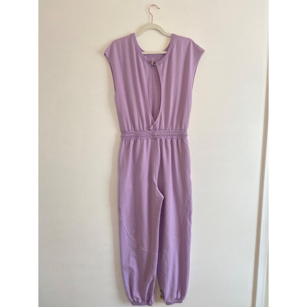 Sleeveless Jogger Style Lavender Jumpsuit With Keyhole Size S - Picture 5 of 7